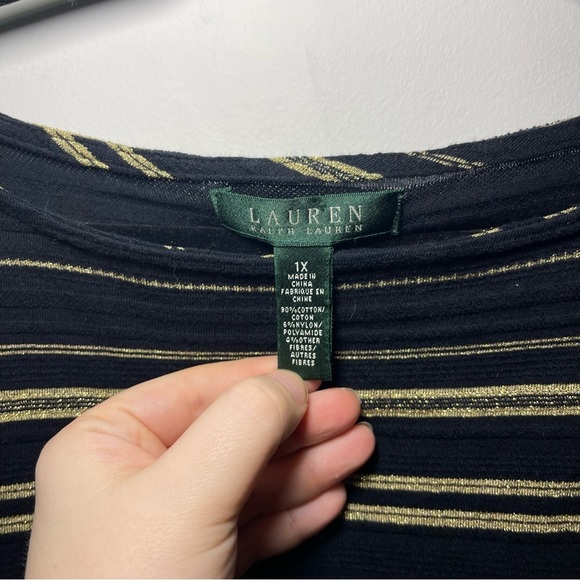 Lauren Ralph Lauren women’s Black and gold striped and metallic thread top in 1X - Picture 3 of 6